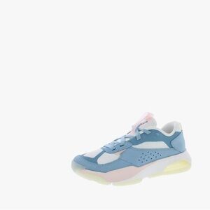 Women’s Jordan Air 200E